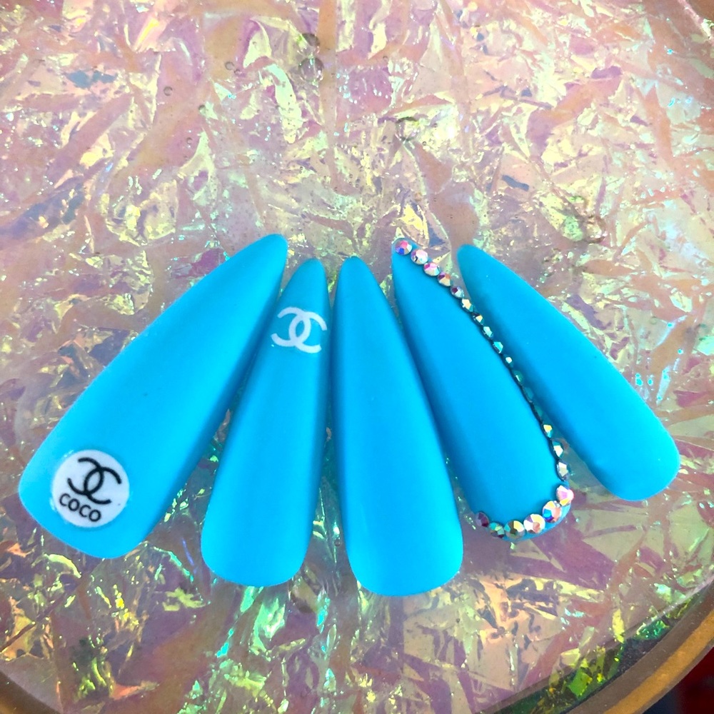 Long stiletto matte press on nails